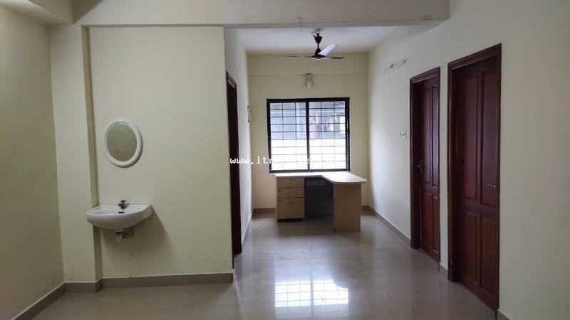 2 BHK SEMI FURNISHED APARTMENT FOR RENT{1081}