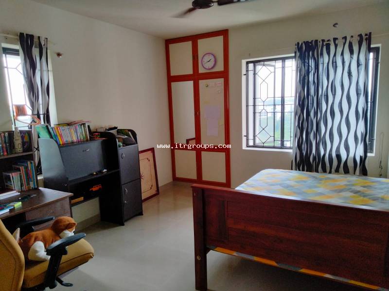 3 BHK FLAT FOR SALE {1080}