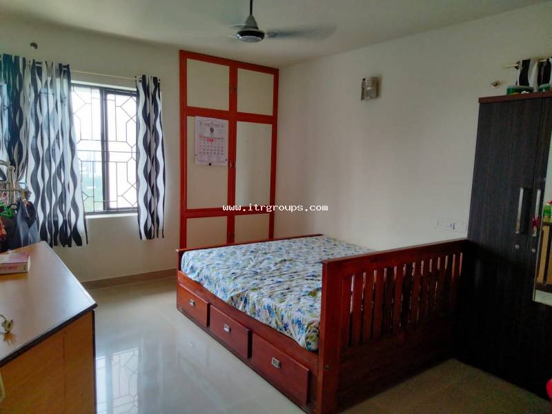 3 BHK FLAT FOR SALE {1080}