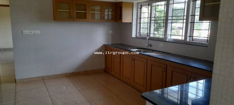 3 BHK HOUSE UPSTAIRS FOR RENT {1083}