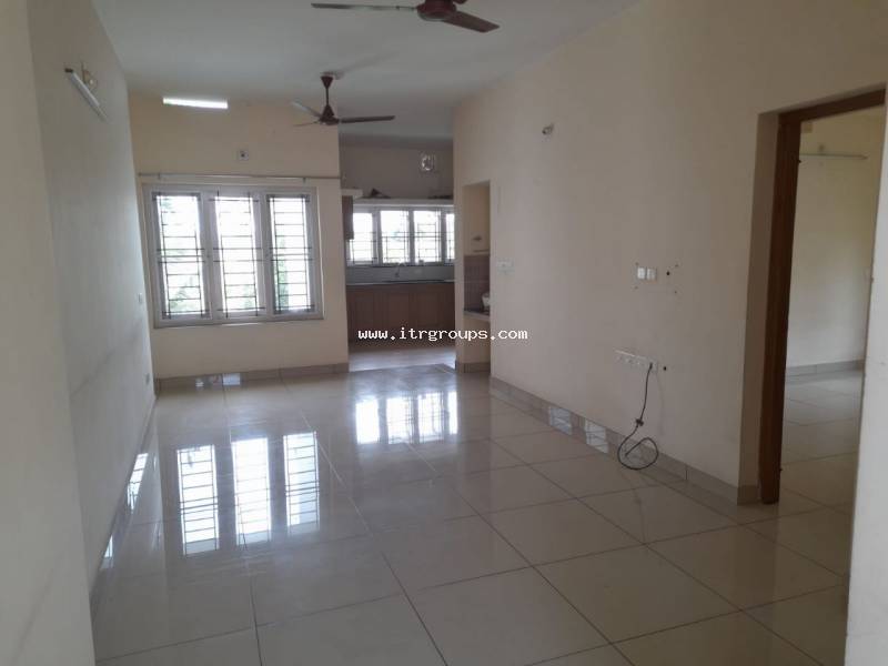 3 BHK HOUSE UPSTAIRS FOR RENT {1083}